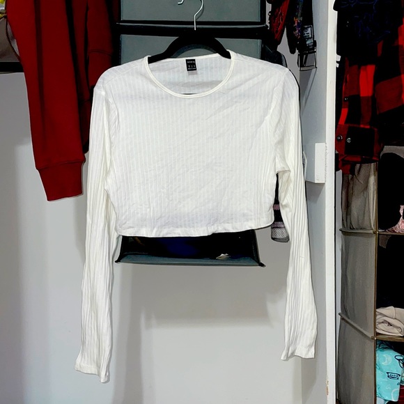 White XL long sleeve Shein crop-top - Picture 2 of 4